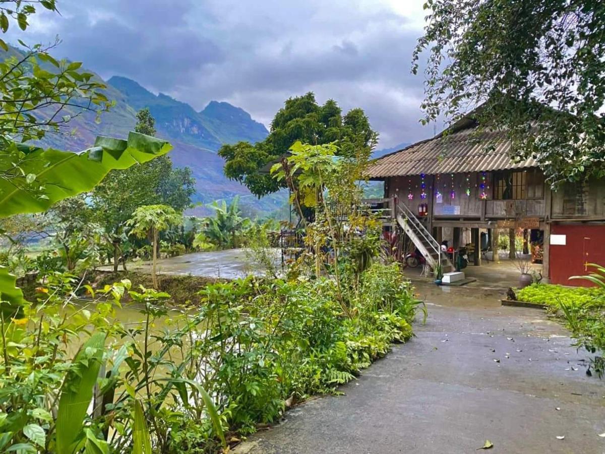 Du Gia Van Chung Homestay Làng Cac Exterior photo