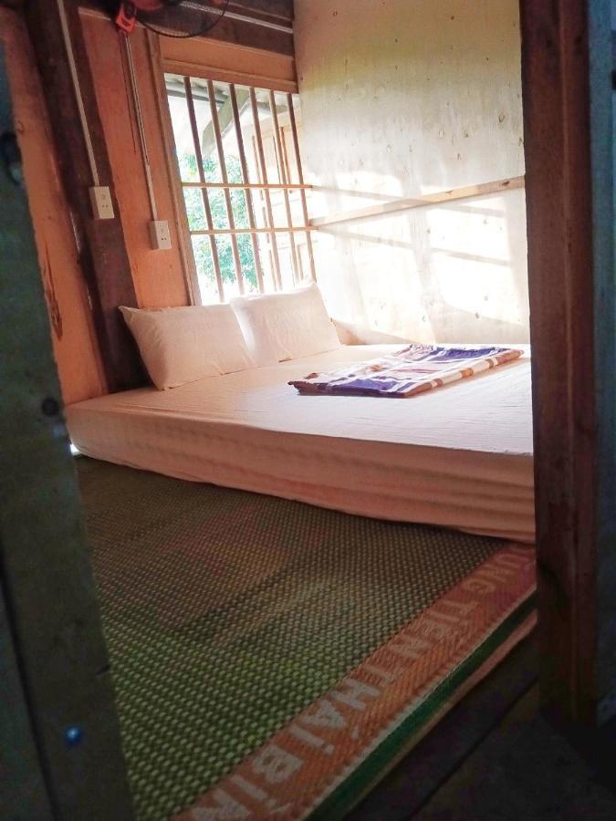 Du Gia Van Chung Homestay Làng Cac Exterior photo
