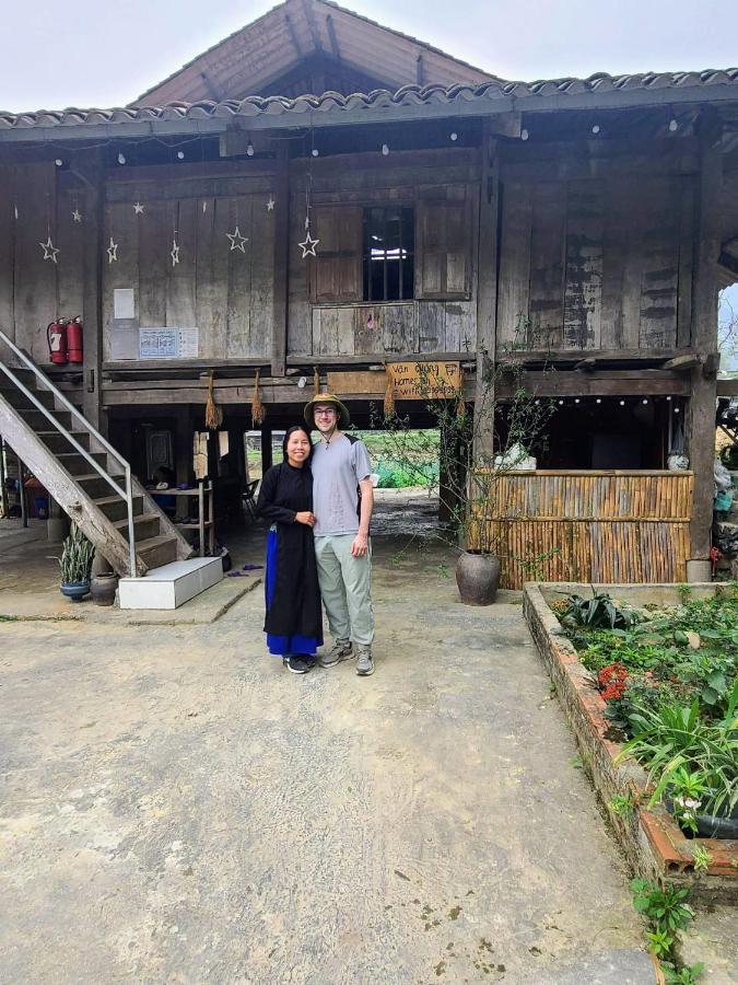 Du Gia Van Chung Homestay Làng Cac Exterior photo